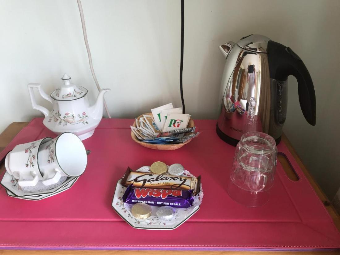 Room In Guest Room - Orchard Manor, Fore Street, Probus, Tr24Ly, Nr Truro Bagian luar foto