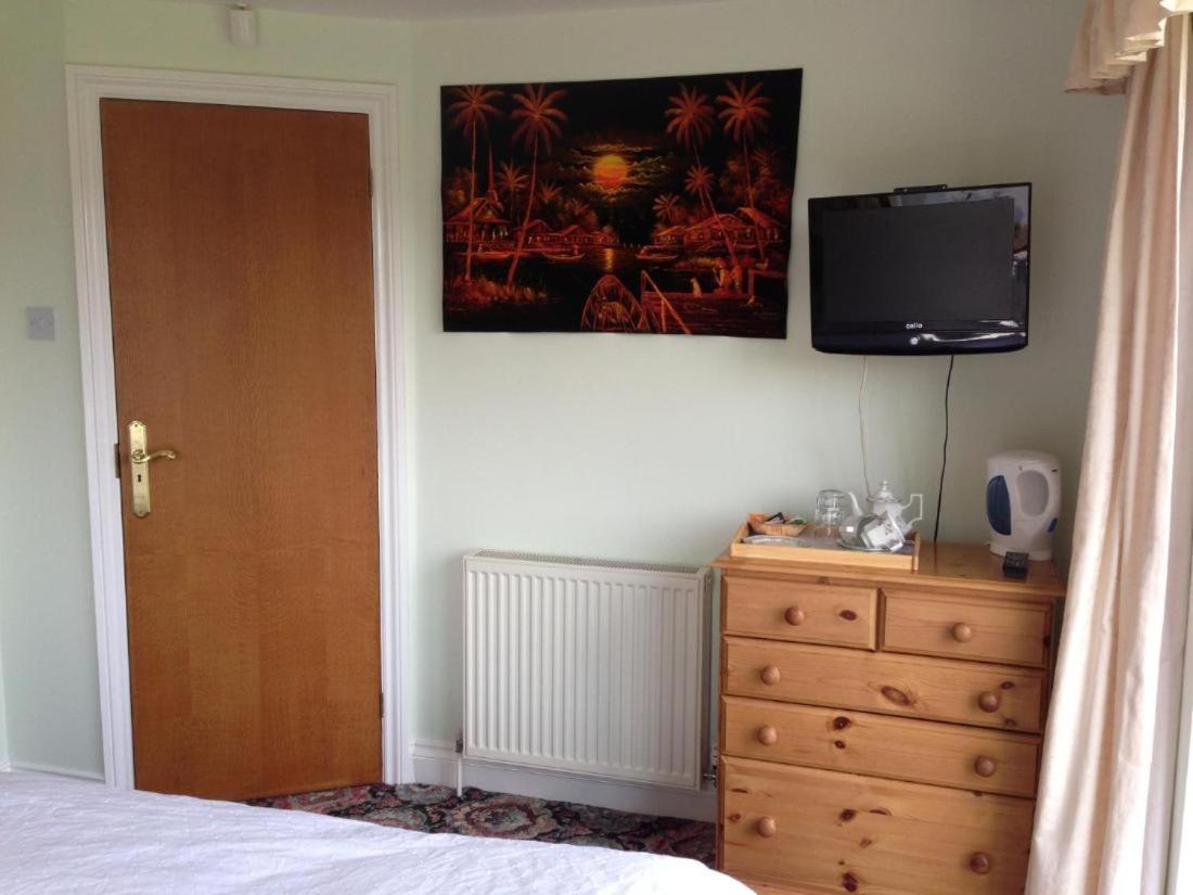 Room In Guest Room - Orchard Manor, Fore Street, Probus, Tr24Ly, Nr Truro Bagian luar foto